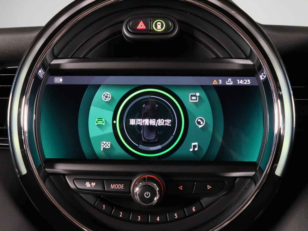 MINI F55 Cooper D 5dr Hatch LCI