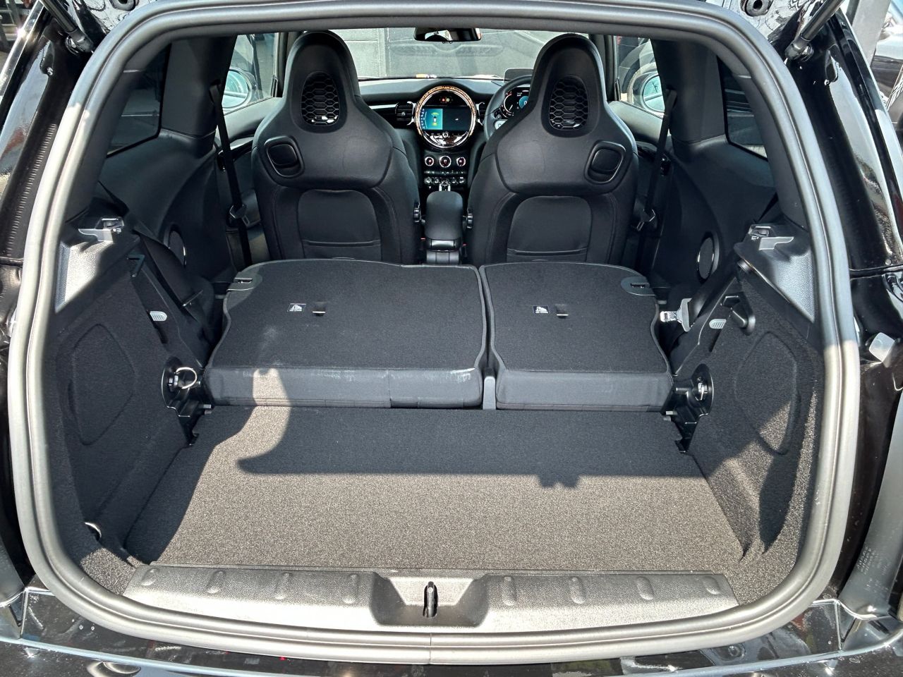 MINI JCW 3 Dr