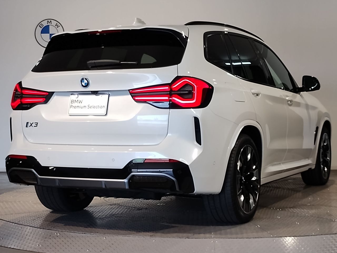 G08 iX3 BEV RHD