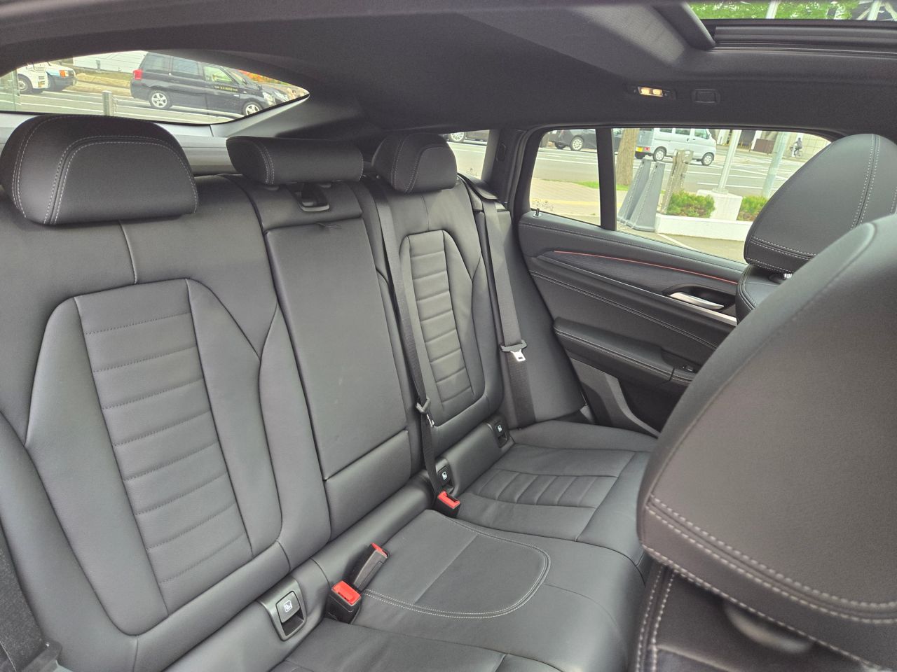 X4 xDrive20d RHD