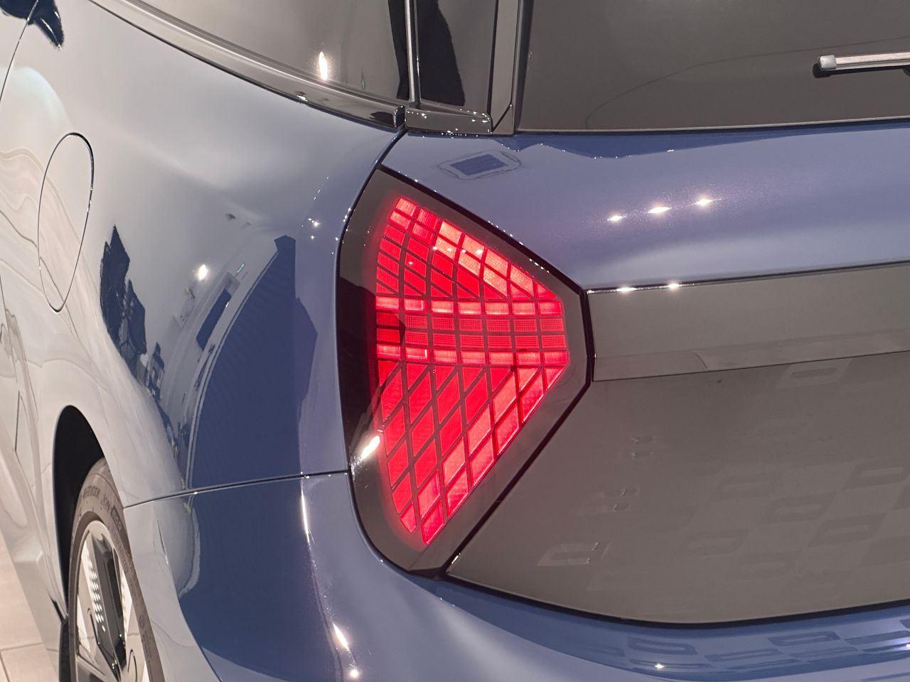 J01 MINI John Cooper Works Electric