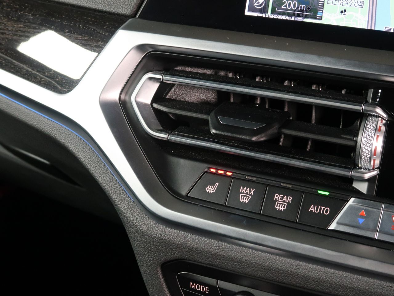 G20 330e Saloon RHD MX