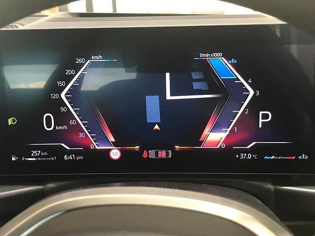 320d xDrive Berline RHD