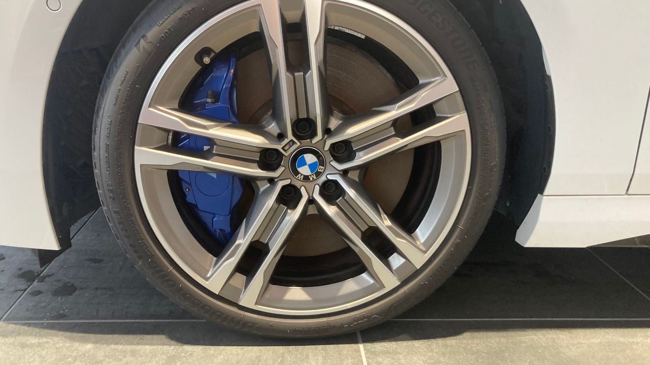 F4* **35i xDrive **** ***** B48 2.0i