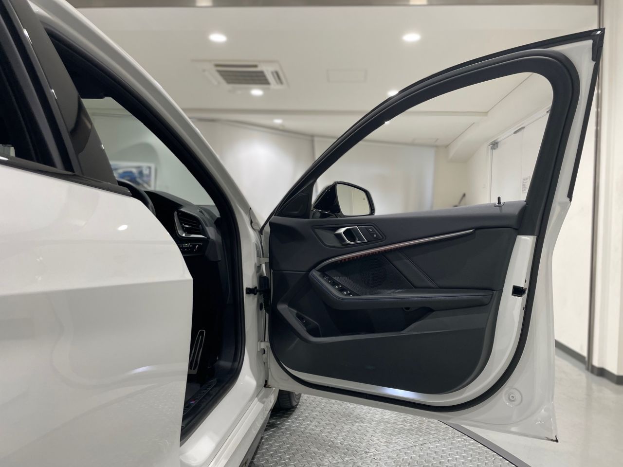 F40 M135i xDrive Sports Hatch 5-door B48 2.0i