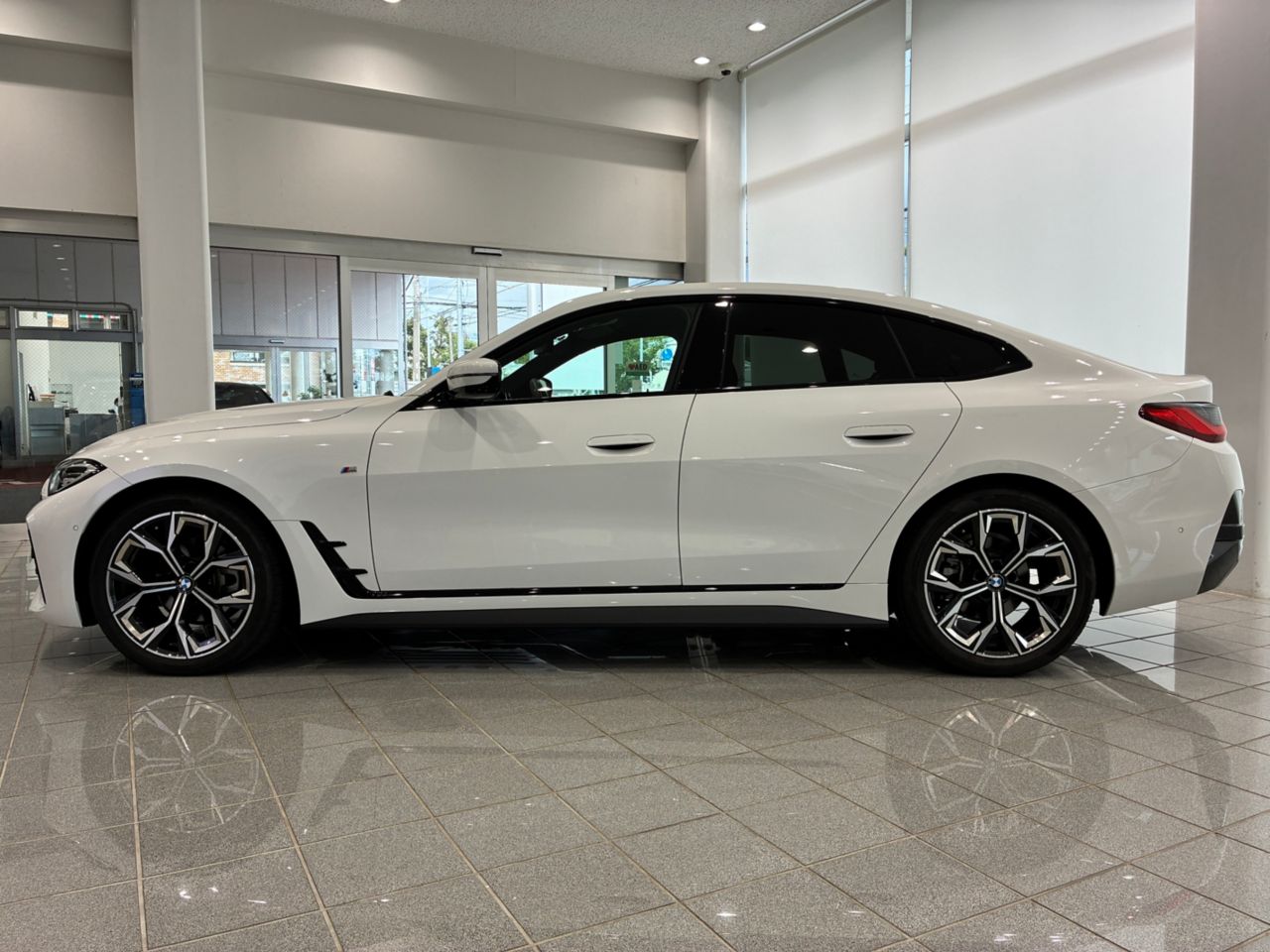 420i Gran Coupé RHD