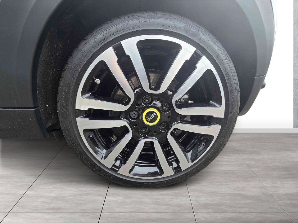MINI Cooper SE