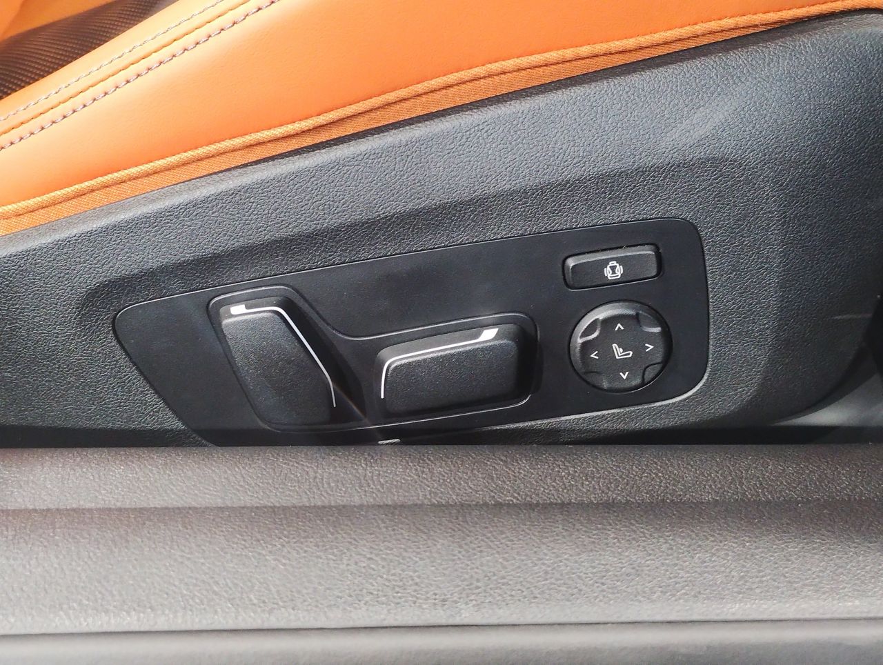 G83 M4 Competition M xDrive Competition RHD