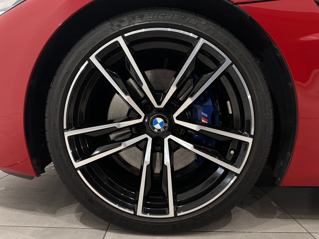 G29 z4 sDrive20i RHD