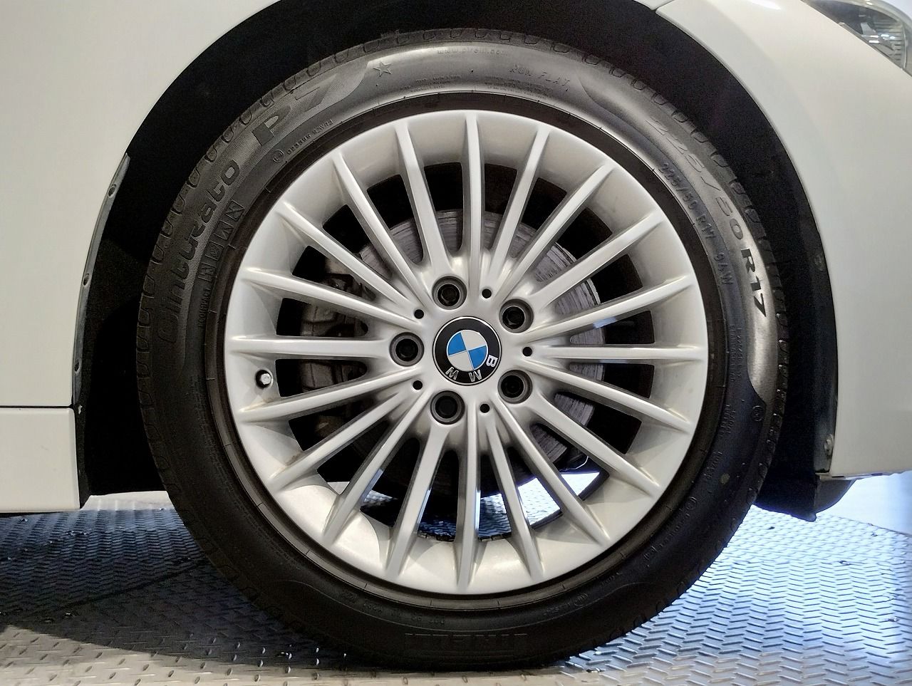 318I TOURING RHD