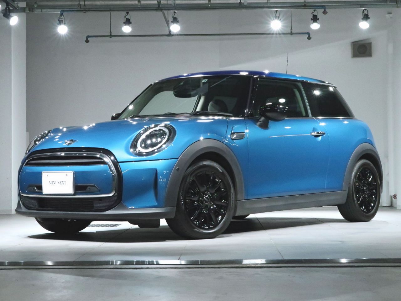 THE NEW MINI COOPER D 3 DOOR.