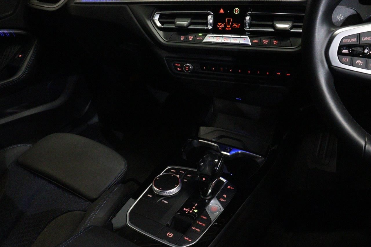 F40 118d Sports Hatch 5-door B47 2.0d