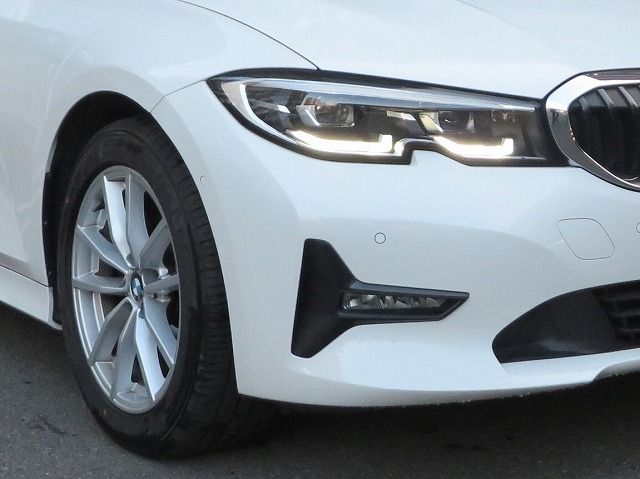 318i Berline RHD
