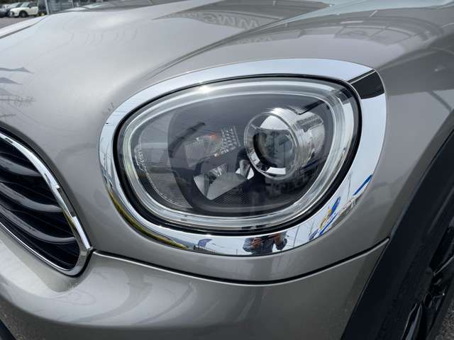 MINI CROSSOVER COOPER D ALL4