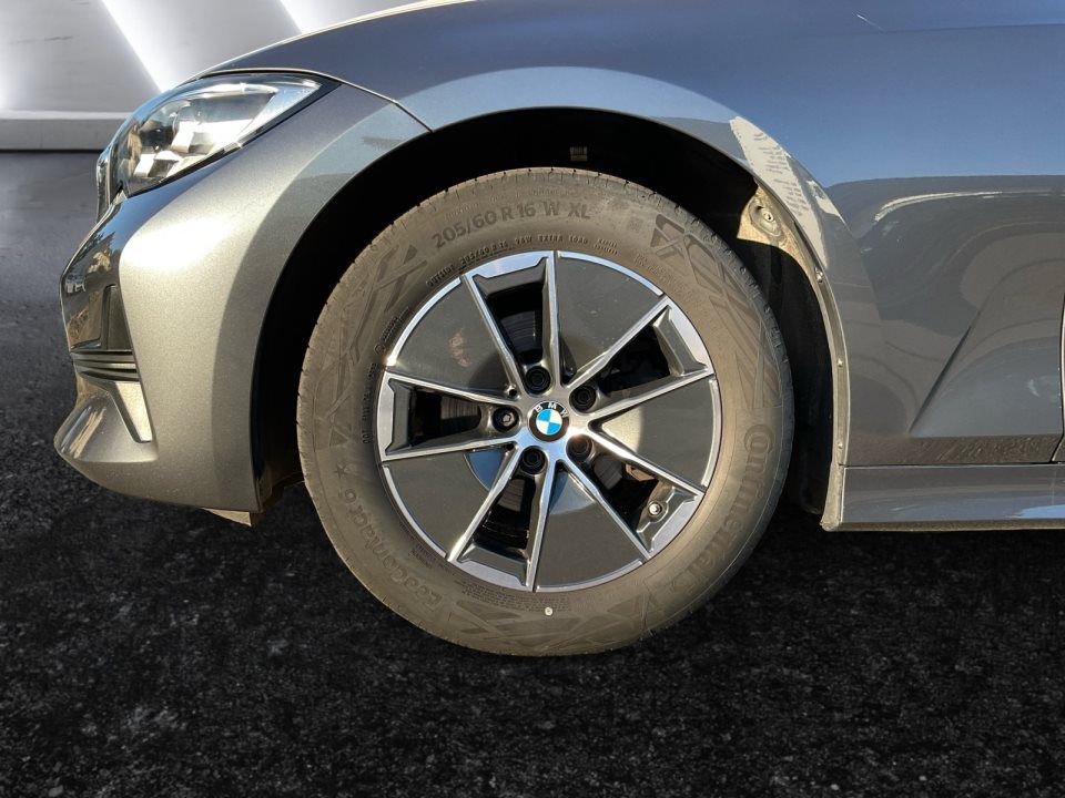 BMW 318