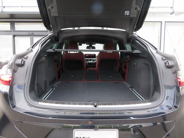 X4 xDrive20d RHD