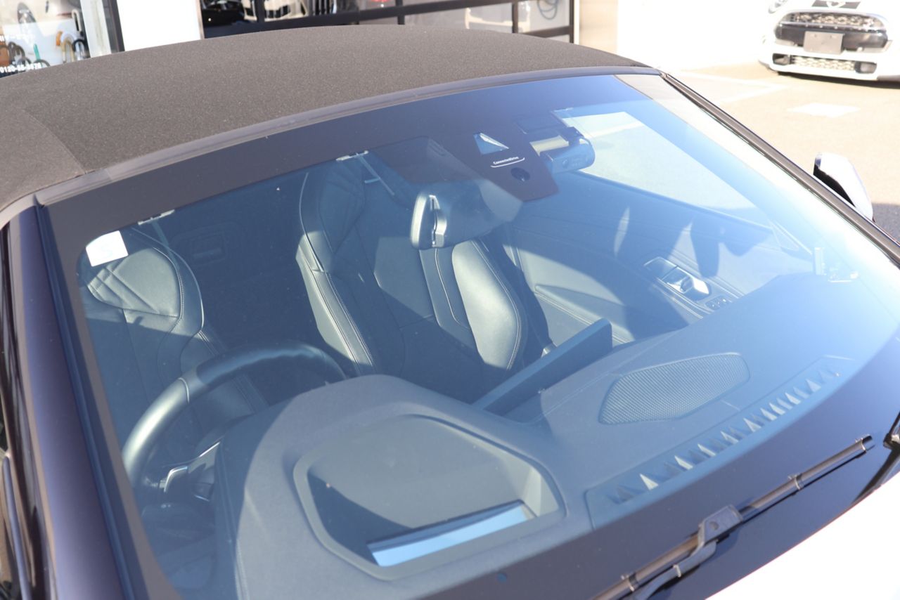 G29 z4 sDrive20i RHD