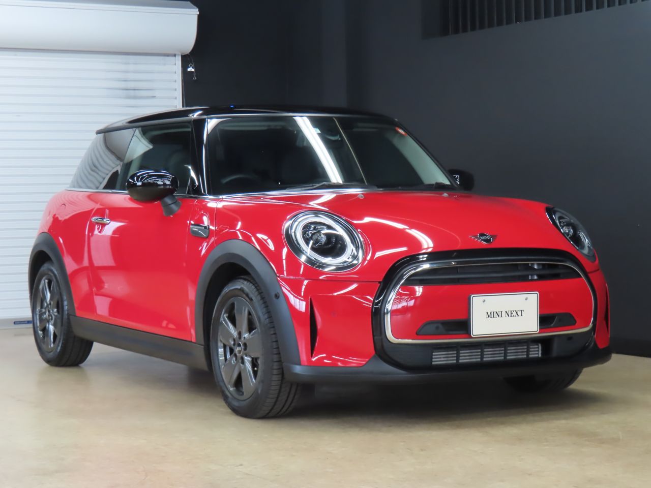 MINI Cooper F56 RHD