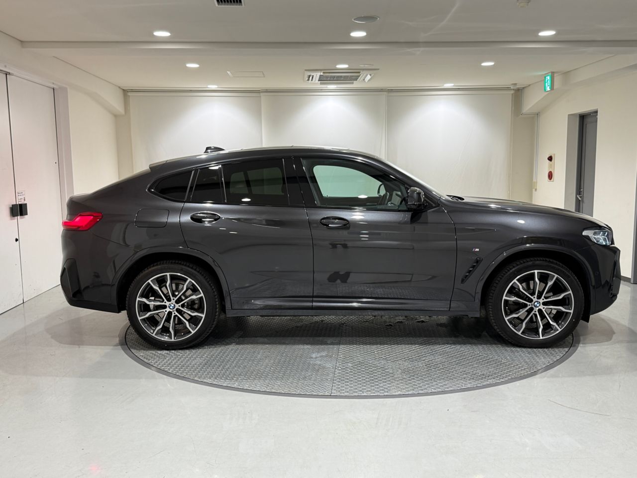 X4 xDrive20d RHD