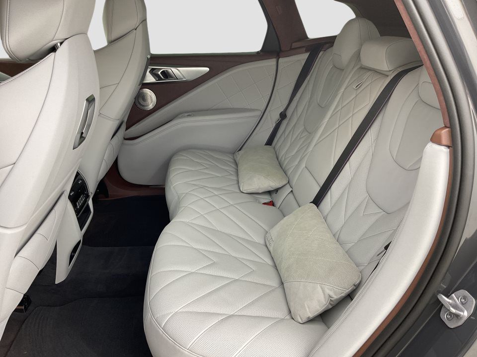 BMW XM
