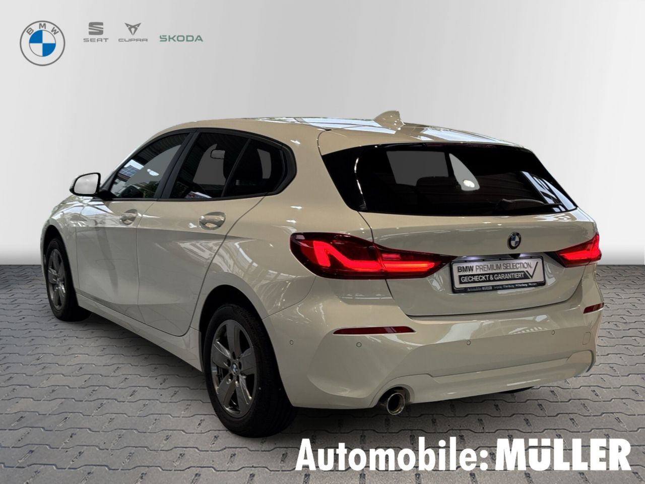 BMW 118