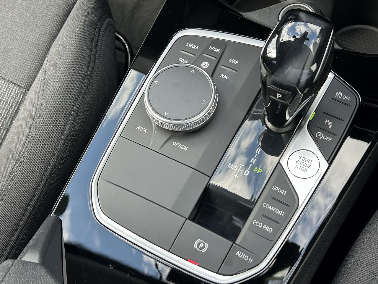 F40 118d Sports Hatch 5-door B47 2.0d