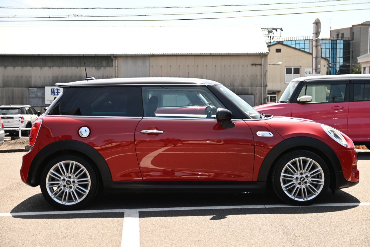 F56 MINI COOPER S