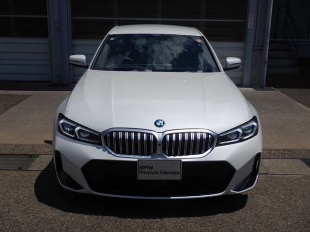 320d xDrive Berline RHD