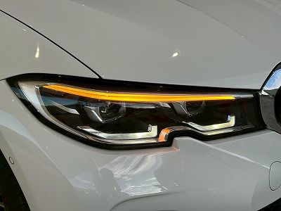 G21 320d xDrive Touring RHD