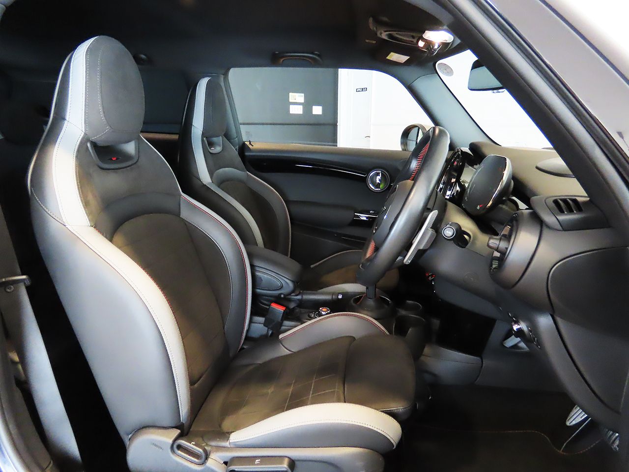 F56 MINI JOHN COOPER WORKS