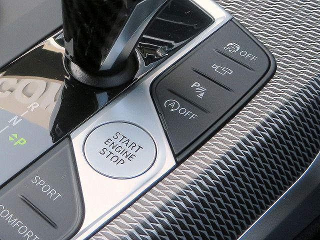 G21 320i RHD