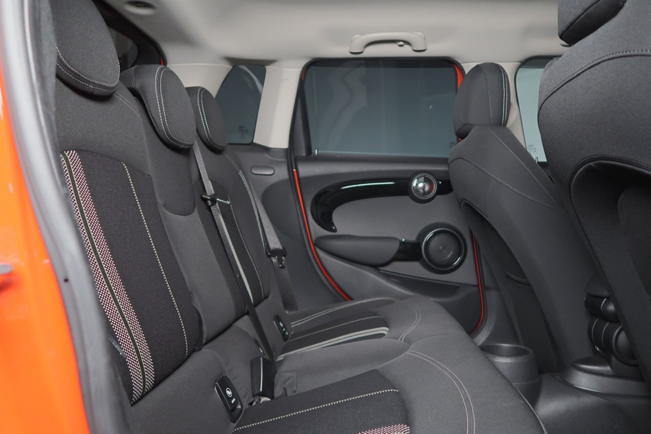 F55 MINI Cooper SD 5dr Hatch LCI