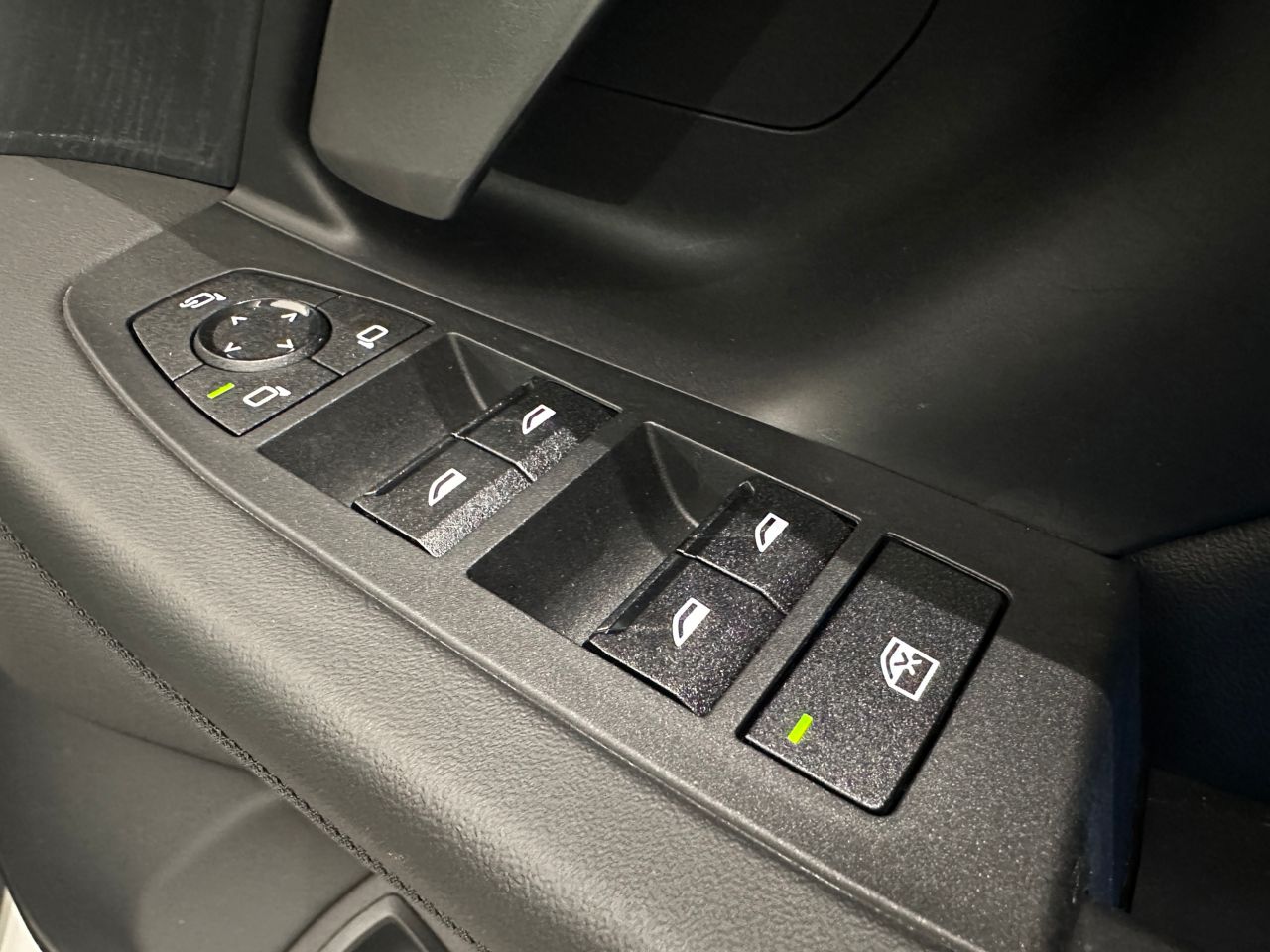 BMW i5 eDrive40 Sedan RHD