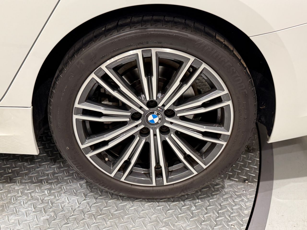 G20 320i Saloon RHD MX