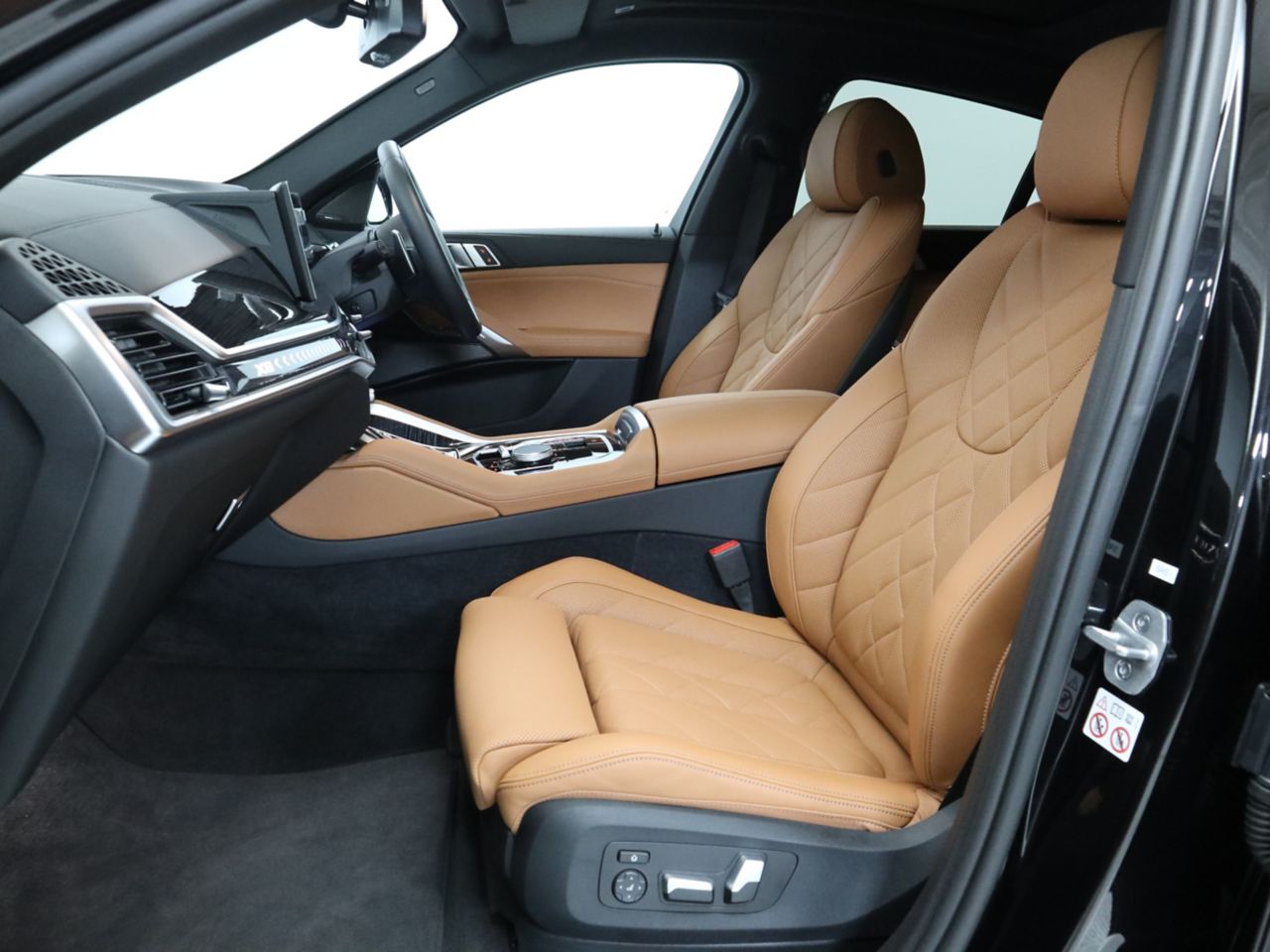 X6 xDrive30d M Sport RHD