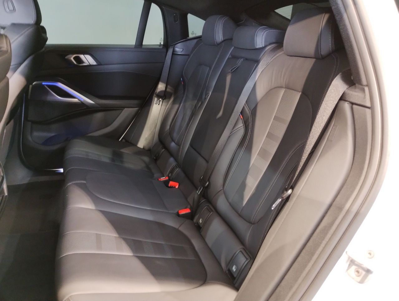 X* xDrive30d RHD