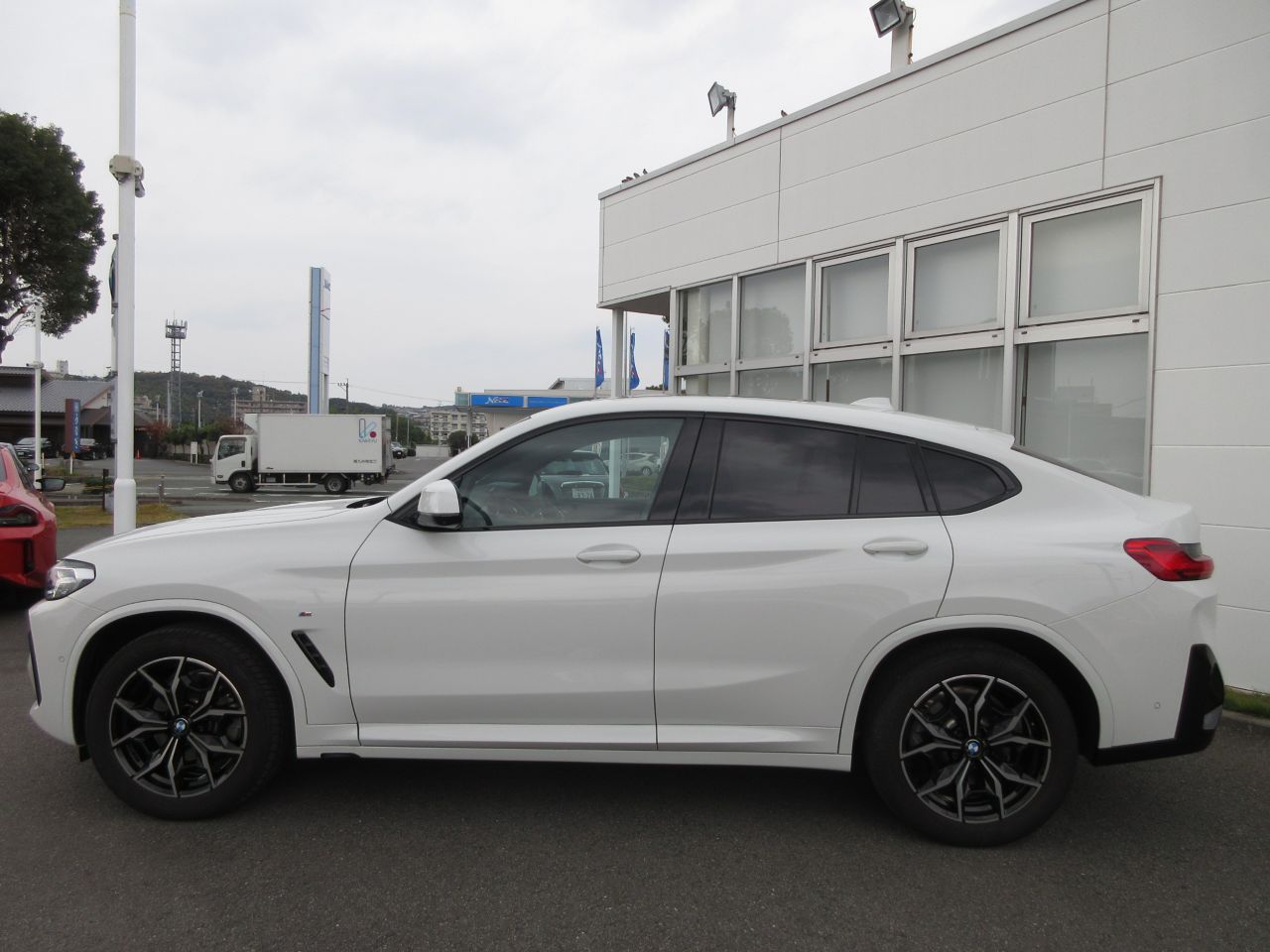 X4 xDrive20d RHD