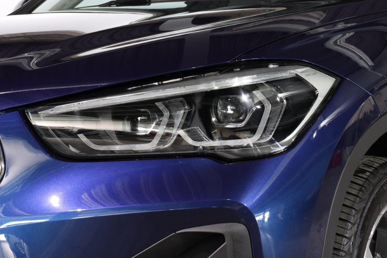 X1 sDrive18i RHD