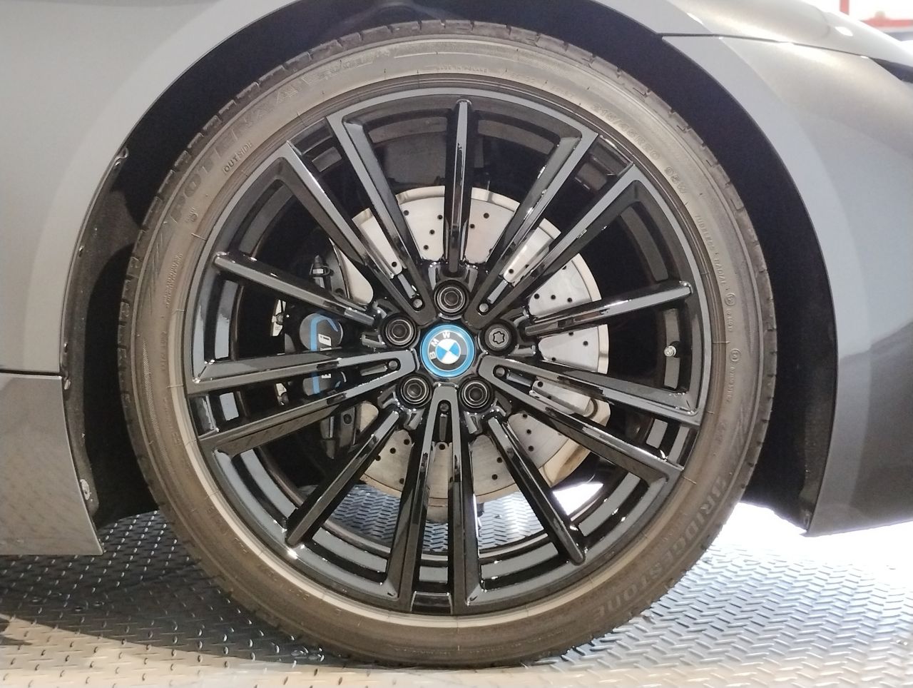 I15 i8 Roadster B38 1.5i