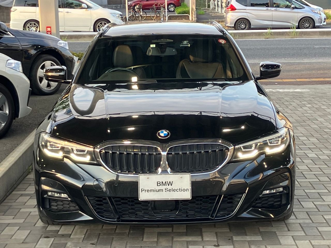 G21 320d xDrive Touring RHD
