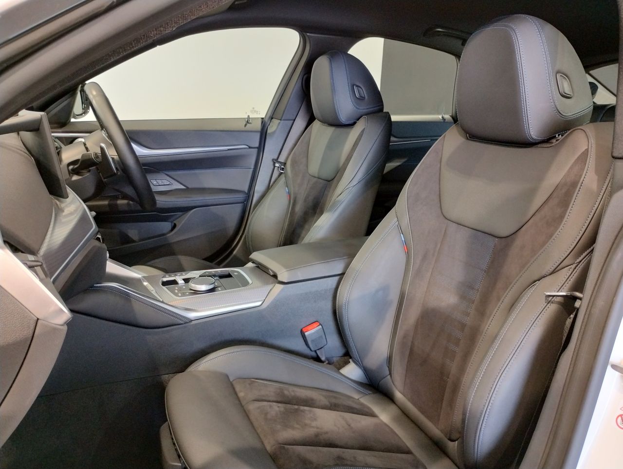 G26 420d xDrive Gran Coupe RHD