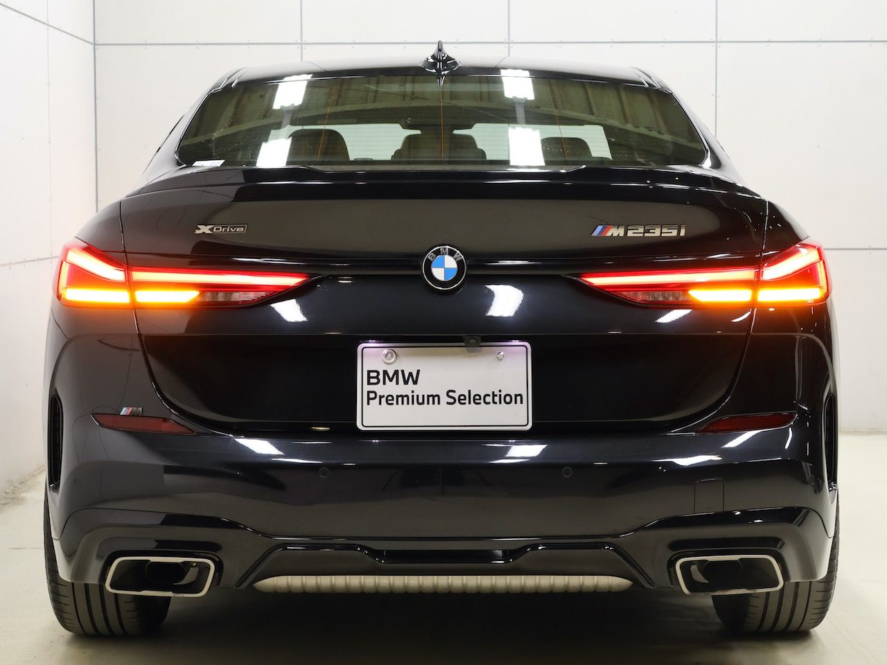 F4* **35i xDrive **** ***** B48 2.0i