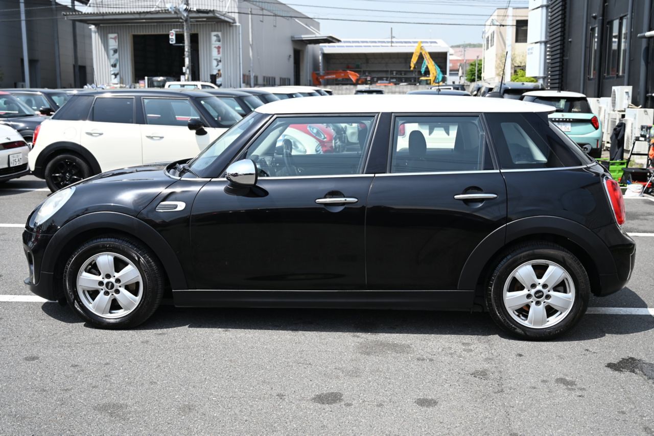 F55 COOPER