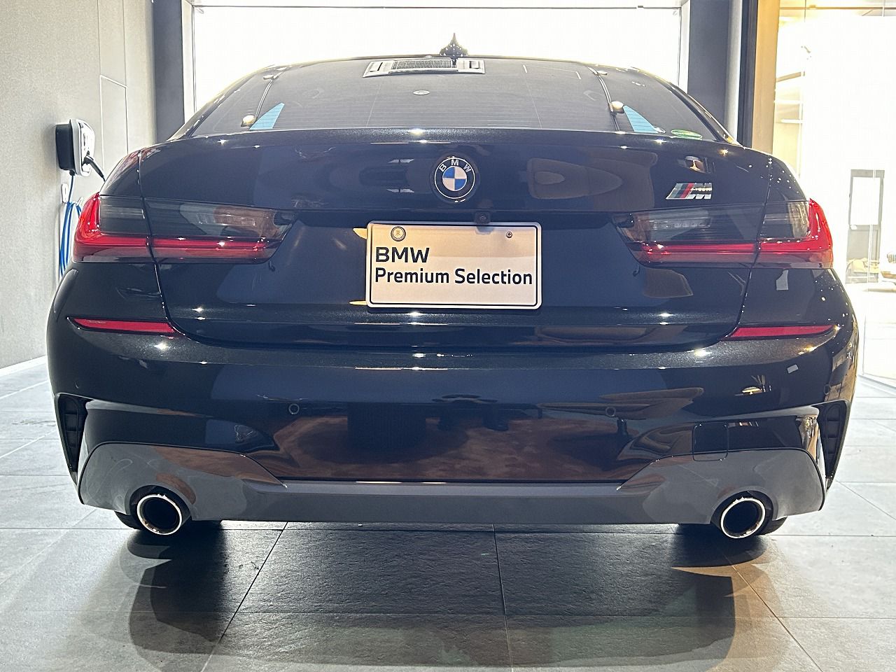 G20 320i Saloon RHD TU