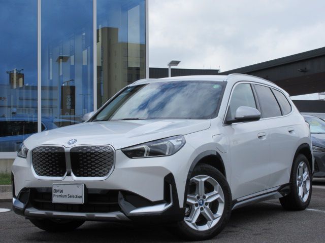 iX1 xDrive30 xLine