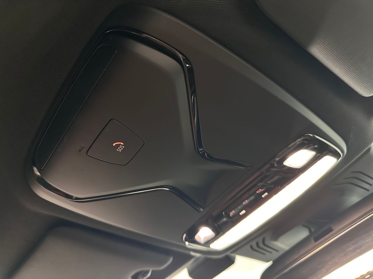 G21 M340i xDrive Touring LCI RHD