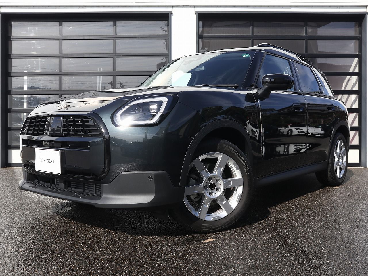 THE NEW MINI COUNTRYMAN C