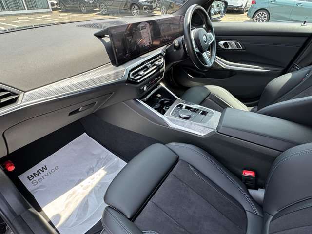 G20 320i Saloon LCI RHD MX