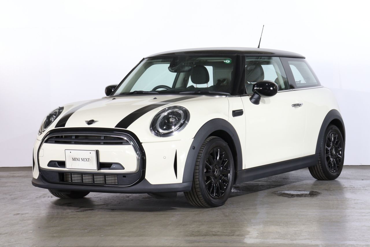 THE NEW MINI COOPER D 3 DOOR.