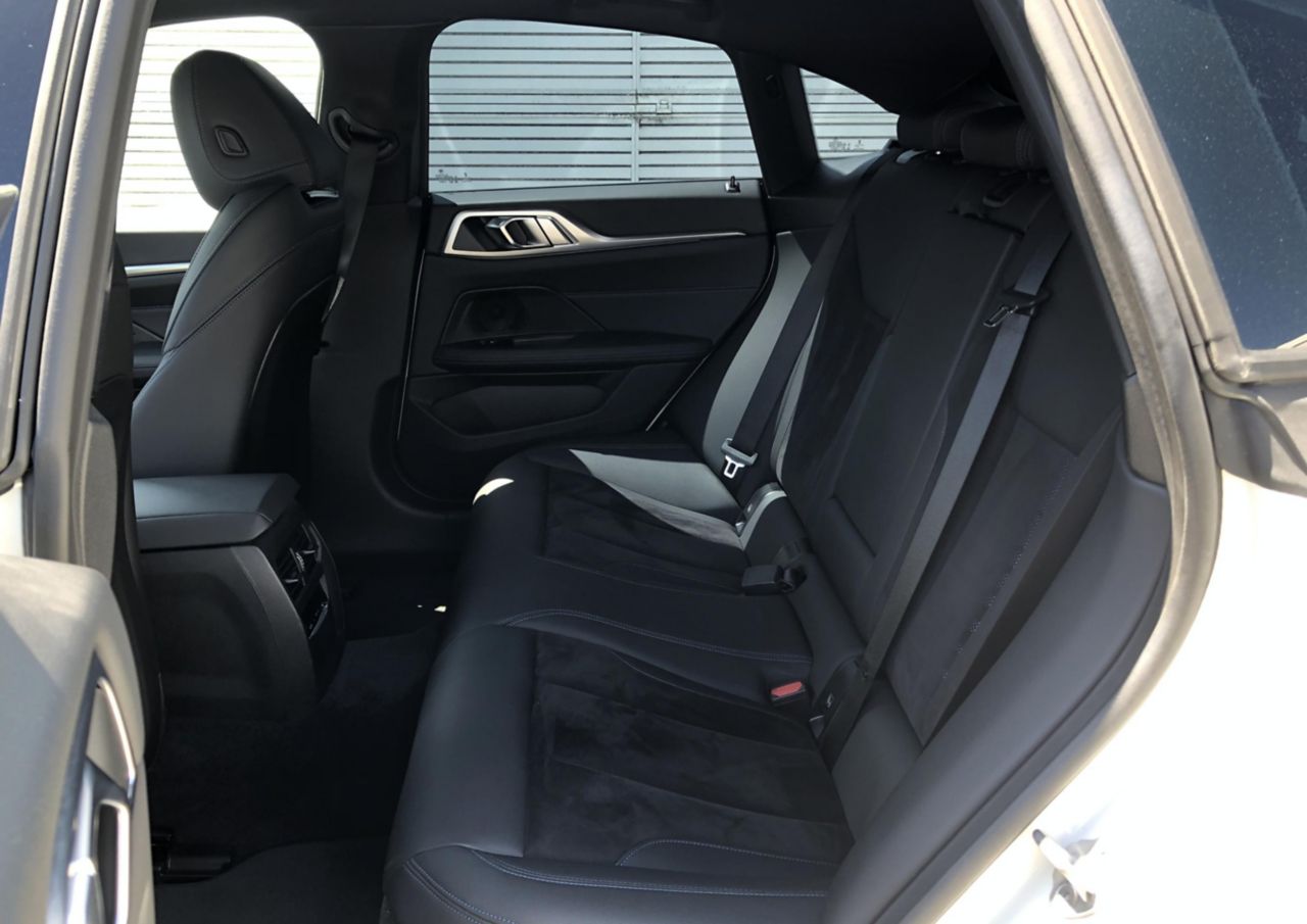 G26 i4 eDrive35 RHD